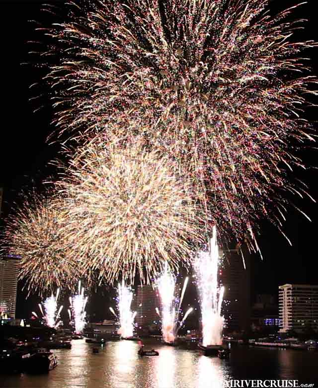 New Year EVE Bangkok Firework Along the Chaophraya River from Iconsiam side and Asiatique the riverfront side