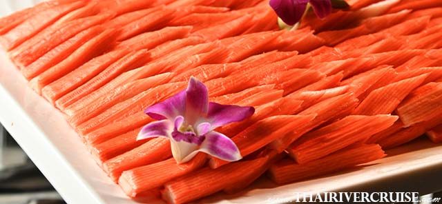 The-Planet-Cruise-Bangkok-Dinner-Cruise-640x296-7