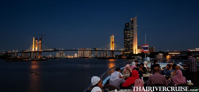 Halal Dinner Cruise Bangkok - The Planet Cruise Halal Muslim friendly dinner cruise Bangkok, ticket booking for Halal dinner Bangkok River cruise offer Halal food, Halal Dinner Bangkok River Cruise Offer Halal Food