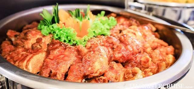 Booking your Bangkok dinner cruise in advance is always recommended, especially for weekend trips from Asiatique..Bangkok dinner cruise ticket Vela Cruise Asiatique Bangkok river dinning Booking popular Chaophraya river cruise reservation best price