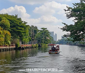 Rice Barge Canal Tour Bangkok : Best rice barge canal tour Bangkok private boat rental Chao phraya river. Booking to rice barge cruise Bangkok private visit canal Thonburi