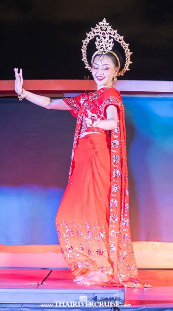 Riverside Faraya Cruise Bangkok Halal Dinner Chao Phraya River