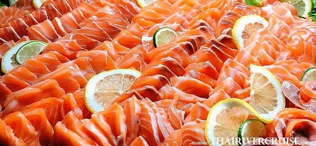 Viva Alangka Cruise Dinner Cruise from Asiatique Bangkok Romantic Night on the Chao Phraya