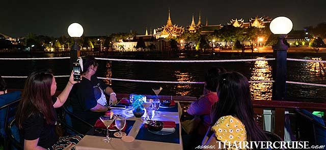 Mahapatra-Cruise-Bangkok-Rice-Barge-Dinner-Cruise-640x296-1