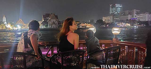 Mahapatra-Cruise-Bangkok-Rice-Barge-Dinner-Cruise-640x296-2