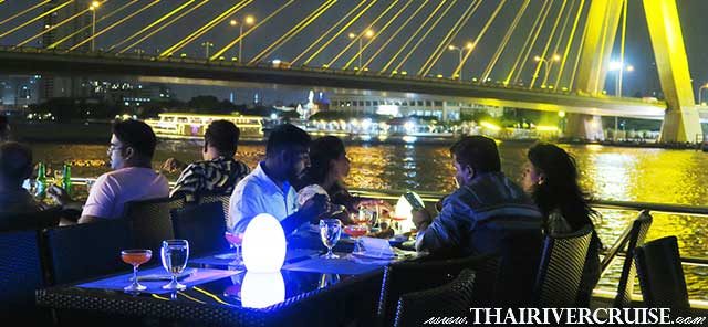 Bangkok river cruise with Indian food