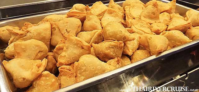 luxury Indian dinner cruise