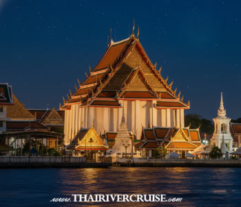 Wat Kalayanamit Bangkok Riverside Landmark & Temple - Wat Kalayanamit, an iconic Bangkok landmark along the Chao Phraya River, famous for its giant Buddha, riverside views, and culture. Wat Kalayanamit Bangkok Riverside Landmark & Temple - Wat Kalayanamit, an iconic Bangkok landmark along the Chao Phraya River, famous for its giant Buddha, riverside views, and culture : Private Cruise Bangkok