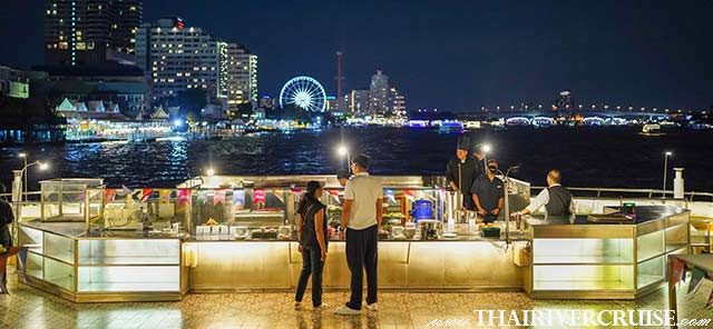 Riverside Bangkok Dinner Cruise - Riverside Kinlen Cruise Chaophraya River Bangkok Thailand - One of the biggest attractions of the Riverside Kinlen Cruise Dinner Cruise Bangkok is the stunning riverside scenery.