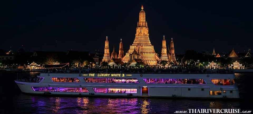 the-luxury-white-cruise2-new-years-eve-bangkok-countdown-dinner-river-cruise-thailand The Luxury White Cruise 2 Chaophraya river new year EVE 2026 rooftop view for countdown party dinner and watching firework